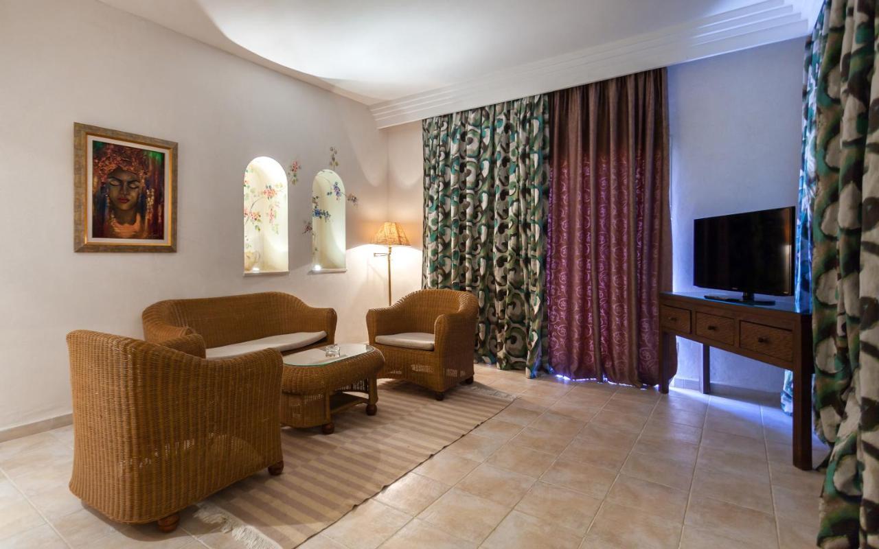 Junior Suite with Balcony