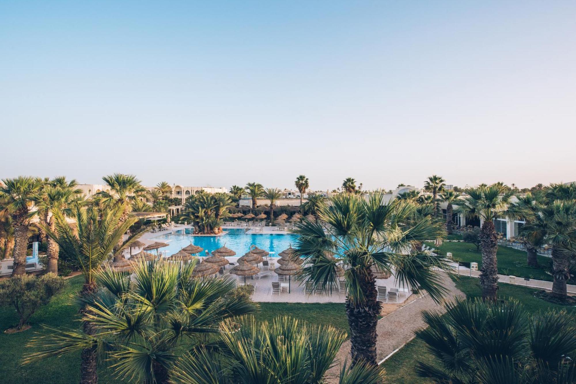 Double Room Pool View,1602957929:JPEG