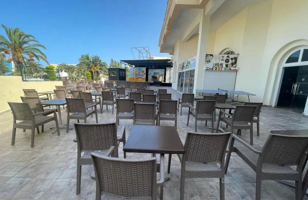 Soviva Resort - Familes Only-1