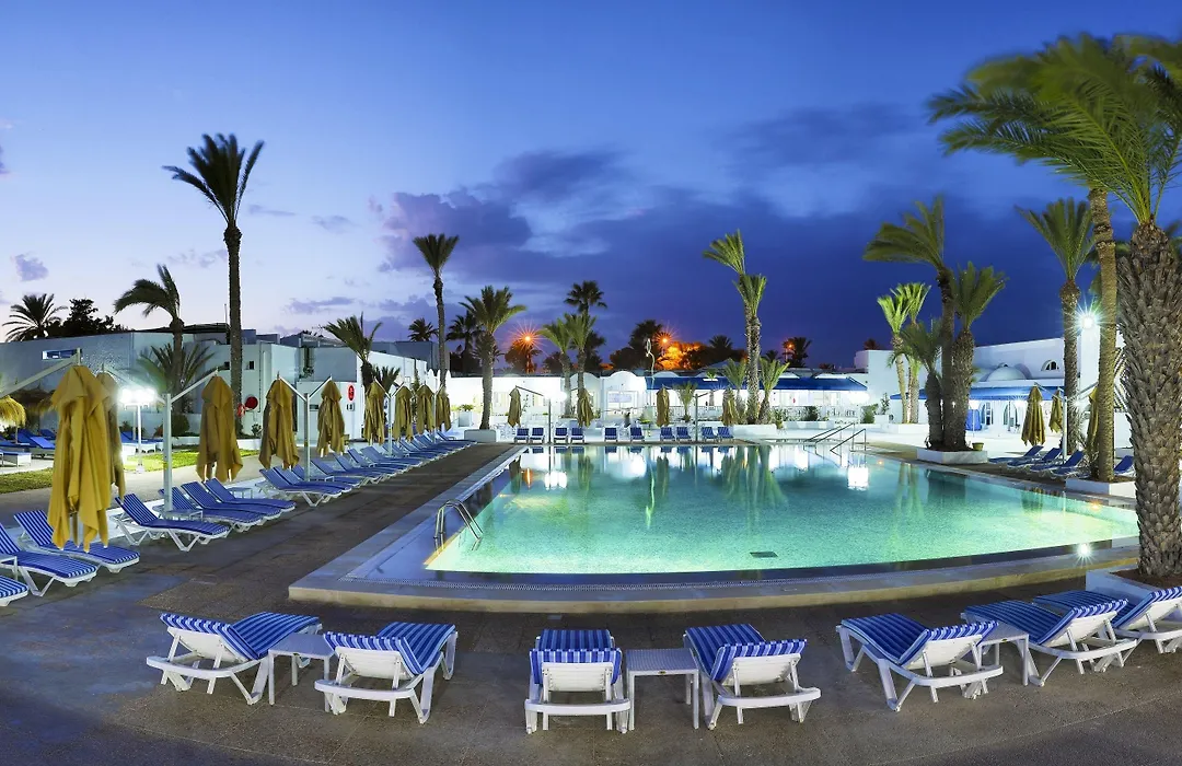 Hari Club Beach Resort-1