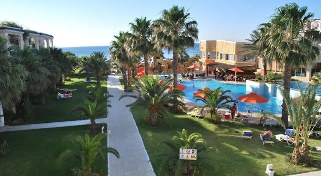 Palmyra Golden Beach-1