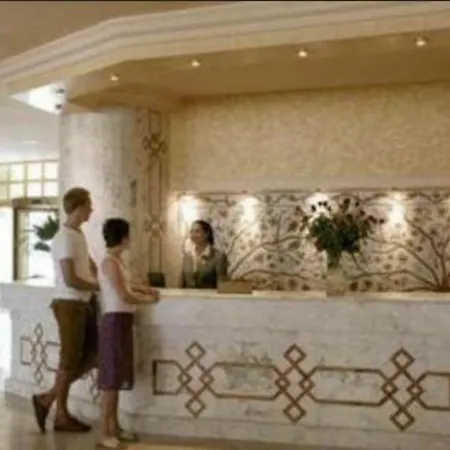 Delphin Habib-2