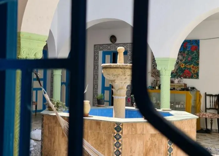 فندق L'Hirondelle De Kelibia : Chez Amou, تونس