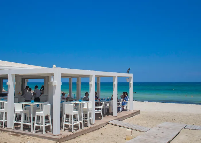 Radisson Blu Athenee Palace Resort & Thalasso, Djerba Mezraia, Туніс